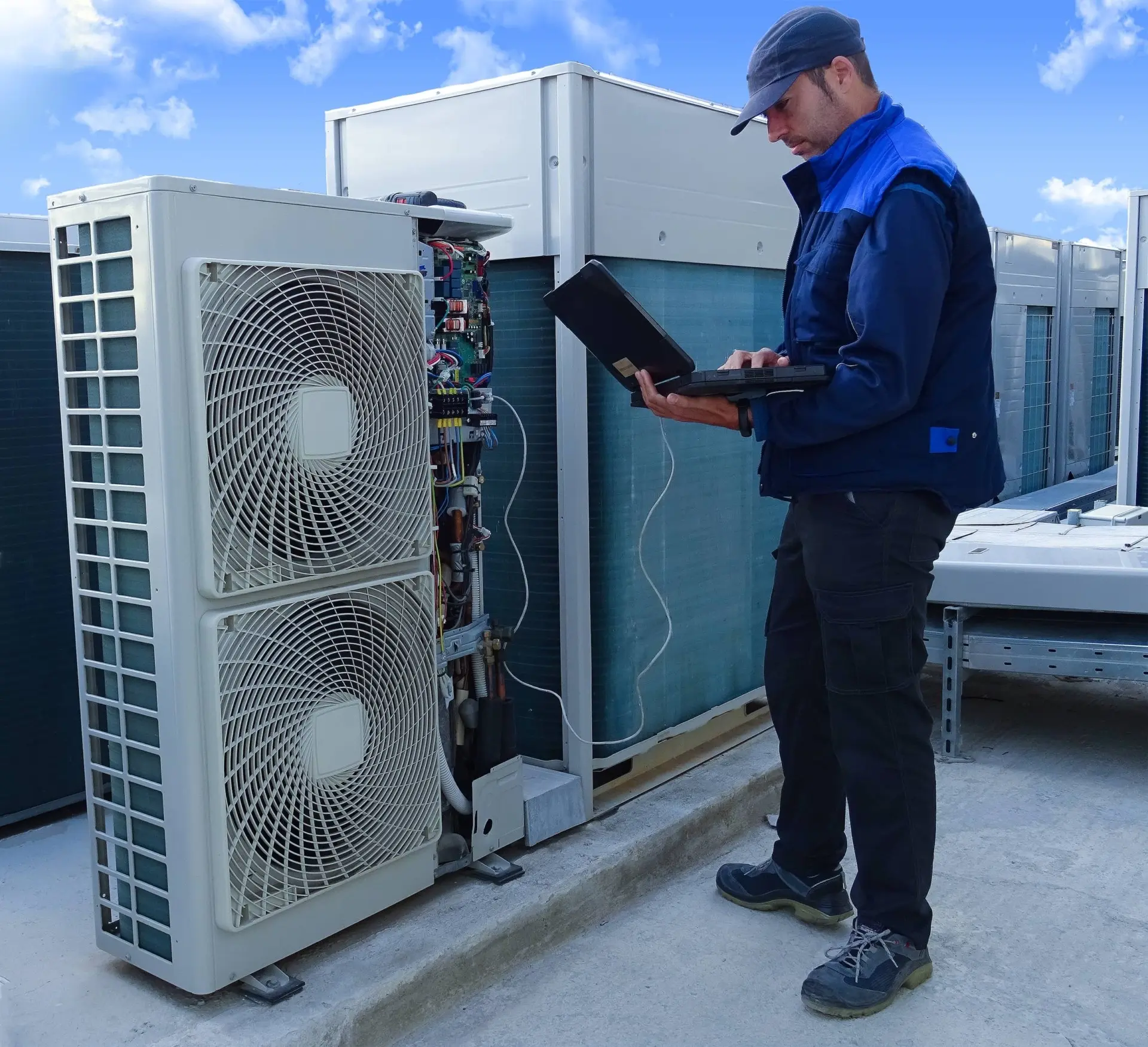 Diagnóstico y Mantenimiento de Equipos HVAC Marinos 2